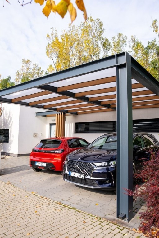 Carports à Gérardmer : Protégez Votre Véhicule des Intempéries