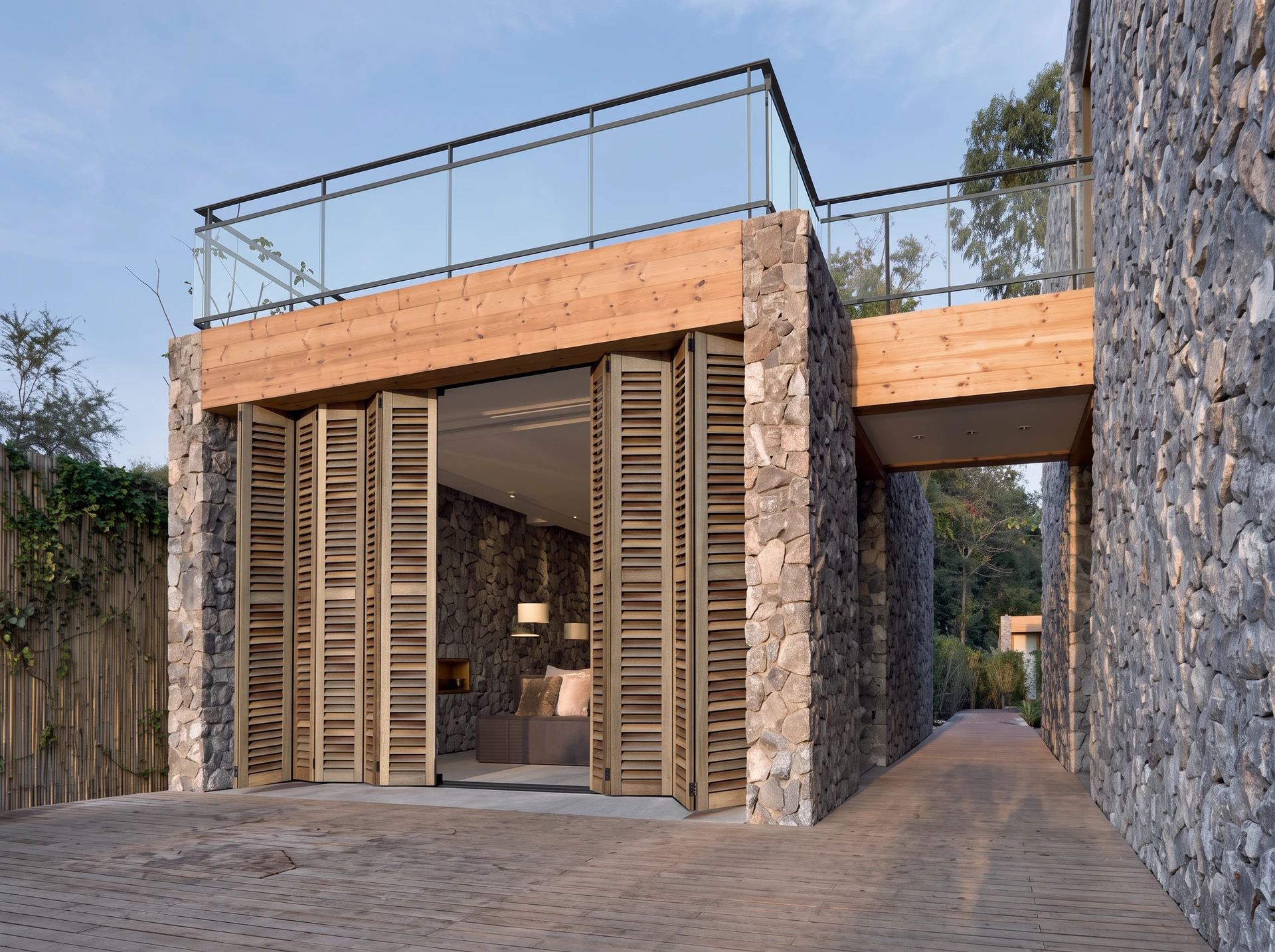 Nouvelle fenêtre en plastique pvc avec cadre en métal blanc installée dans une maison moderne après rénovation